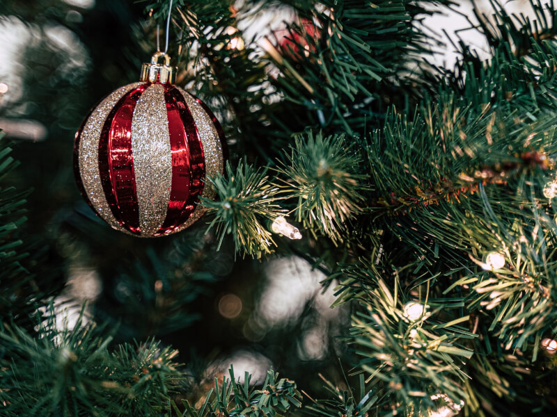 christmas tree decorations